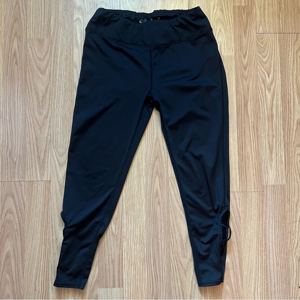 Reel Legends Womens Size Small Activewear Athletic Leggings ‘Keep It Cool’ Black